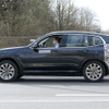 BMW iX3 改良新型　プロトタイプ　スクープ写真