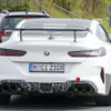 BMW M8をベースとした謎の開発車両（スクープ写真）