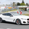 BMW M8をベースとした謎の開発車両（スクープ写真）