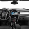 MINI 5ドア 改良新型