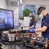 BMWグループのドイツ・ディンゴルフィン工場で生産が開始された iX と i4 のEVパワートレイン