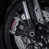 高仕様のBrembo製M50ラジアルモノブロックキャリパー
