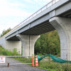 鬼怒川橋りょうへむけてのびる宇都宮ライトレール高架橋