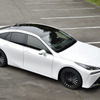 燃料電池車の例：トヨタMIRAI