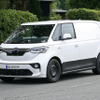 VW ID. BUZZ 市販型プロトタイプ（スクープ写真）