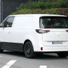 VW ID. BUZZ 市販型プロトタイプ（スクープ写真）