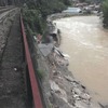 2020年7月にも豪雨被害を受けた芸備線。写真は当時、軌道脇の河川護岸が流出した上三田～中三田間の現場で、状況が案じられる。