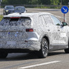 アウディの中国向け電動SUV（スクープ写真）