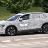 アウディの中国向け電動SUV（スクープ写真）