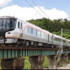 11月に美濃太田駅で初公開されるHC85系の量産先行車。