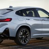 BMW X4 改良新型の「M40i」