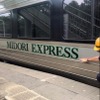 佐世保線北方駅構内では、特急『みどり』の783系電車が、社員が示しているレベル（線路上から約1.6m）まで浸水した。このほか大町・北方・高橋の各駅でも0.5～1mのレベルまで機器室が床上浸水している。