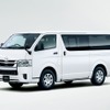 マツダ　ボンゴブローニイバン　DX (2WD、ディーゼルエンジン車)