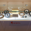 新型プジョーにも設定された「BEWITH Platinum Voice」