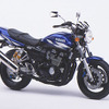 バイクが最も売れるシーズンを前に、ヤマハがカラー変更で既存車種を一新