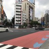 東京2020パラリンピックマラソンのコース、靖国通り駿河台下交差点