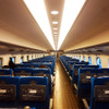 N700系の普通車車内。