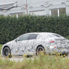 メルセデス AMG EQE 53 プロトタイプ　（スクープ写真）