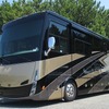 全長9メートル超の最新高級キャンピングカー「TIFFINアレグロブリーズ31BR 2021y」