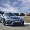 ポルシェ ケイマンGT4 RS