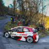 最終戦2位の#33 エバンス（トヨタ・ヤリスWRC）。