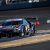 GT500クラス、チャンピオン獲得まであと一歩のところでマシンを破損した#1 STANLEY NSX-GT（山本尚貴／牧野任祐）