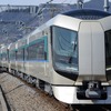 野岩鉄道、会津鉄道直通列車で停車駅の見直しが行なわれる特急『リバティ』。