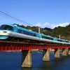 全車指定席化される紀勢本線系統の特急『くろしお』。改正後は月～木曜が30本、それ以外の週末や休日が36本運行される。