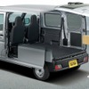 トヨタ ピクシス バン デラックス（4WD CVT）（ブライトシルバーメタリック）