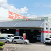ミツイオートサービスの社屋兼鈑金塗装工場。その大きさに圧倒される！