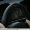 ［動画］BMWパフォーマンス…ステアリングホイールのこの機能は？