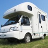 浜松市内で予約可能なキャンピングカー（AtoZアミティー）