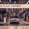 MINI ハッチバック のEV「クーパーSE」と英国オックスフォード工場