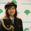 セーフティ＆スムーズ東京フェア2008　写真蔵…優木まおみ の婦警姿