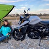 スズキ GSX-S1000 新型と小鳥遊レイラさん