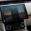 ランドローバーに車載化されるアマゾン「アレクサ」