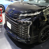GRパーツ装着“TOYOTA VOXY”