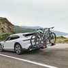 ポルシェ・タイカン・クロスツーリスモ と電動アシスト自転車