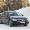 VW パサート 次期型プロトタイプ（スクープ写真）