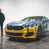 BMW THE 8 X JEFF KOONSとアーティストのジェフ・クーンズ氏