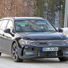 VW パサート 次期型プロトタイプ（スクープ写真）