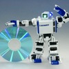 Omnibot 17μ i-SOBOT（アイソボット、2007年）の小型化とバランス感覚、多彩なアクションのノウハウをSORA-Qに活かす。