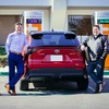 bZ4Xと充電器「ChargePoint HomeFlexLevel2」