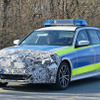 BMW 3シリーズ 改良新型　ポリスカー　プロトタイプ　スクープ写真