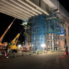 高架橋の修復作業。