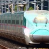 東北新幹線E5系。