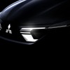 三菱 コルト 新型のティザー写真