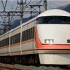 現行の100系『スペーシア』。2021年6月にリバイバルしたデビュー時カラー。