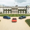 英国のグッドウッドに3台のBMW。左からi4 M50、M1、M5 CS