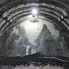 土砂流入防止措置が終わった坑内。
